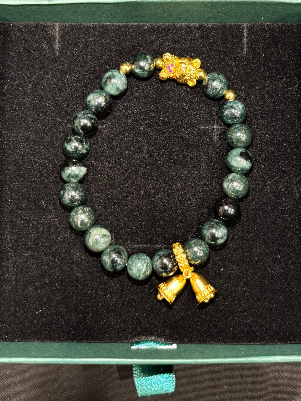 JADE BRACELET